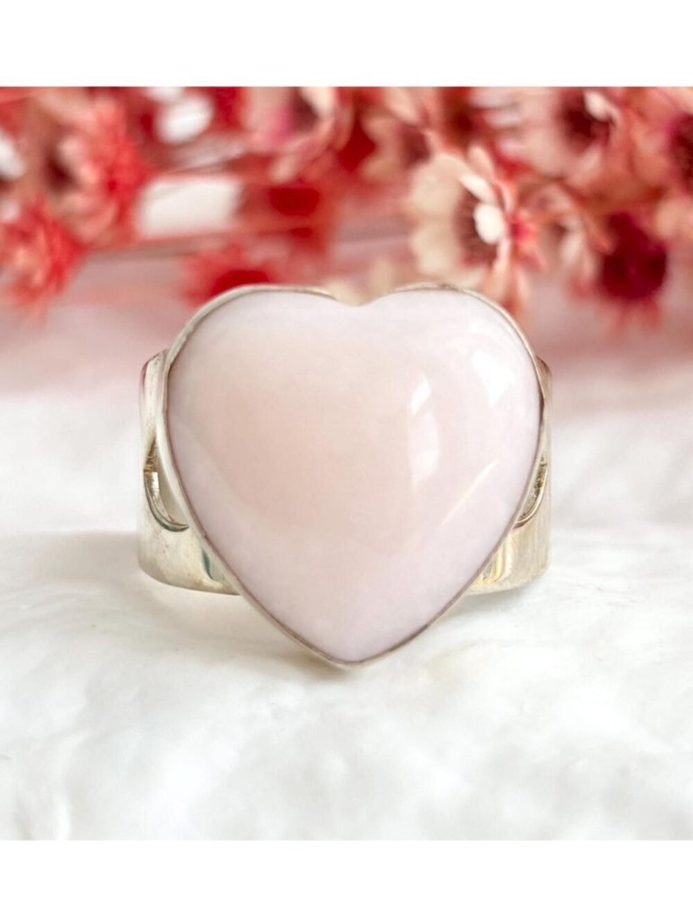 Heart Shaped Mother of Pearl Heart Sterling Silver 925 Vintage Ring - sz 10.75